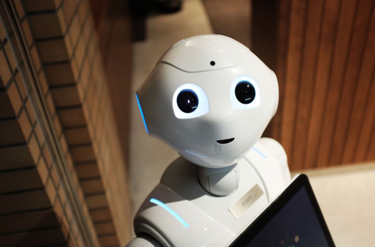 AI and robotics. A photo of a robot.